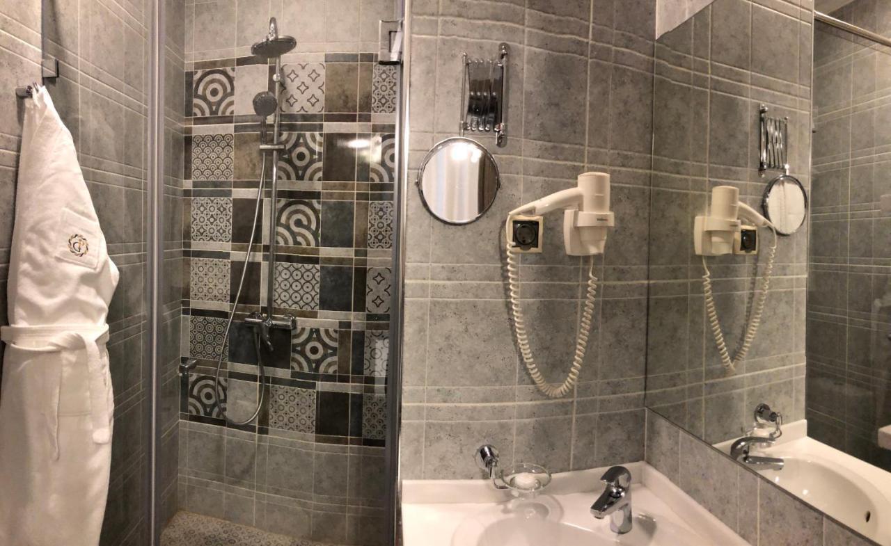 Grace Point Hotel 阿斯坦纳 客房 照片